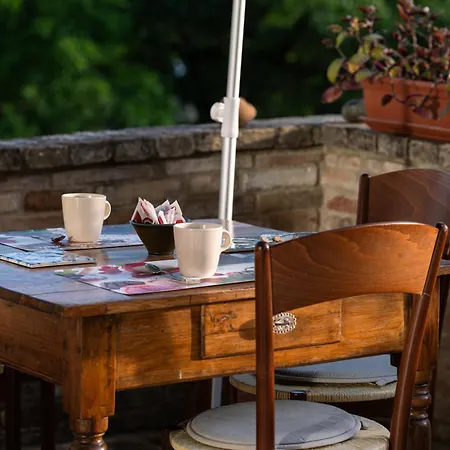 Ca Guiduccio بيت ضيافة Fermignano